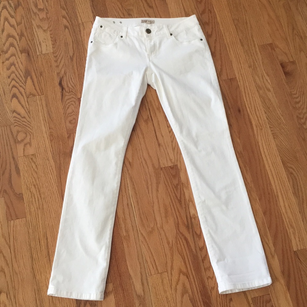 CAbi White Jeans Slim Straight Leg